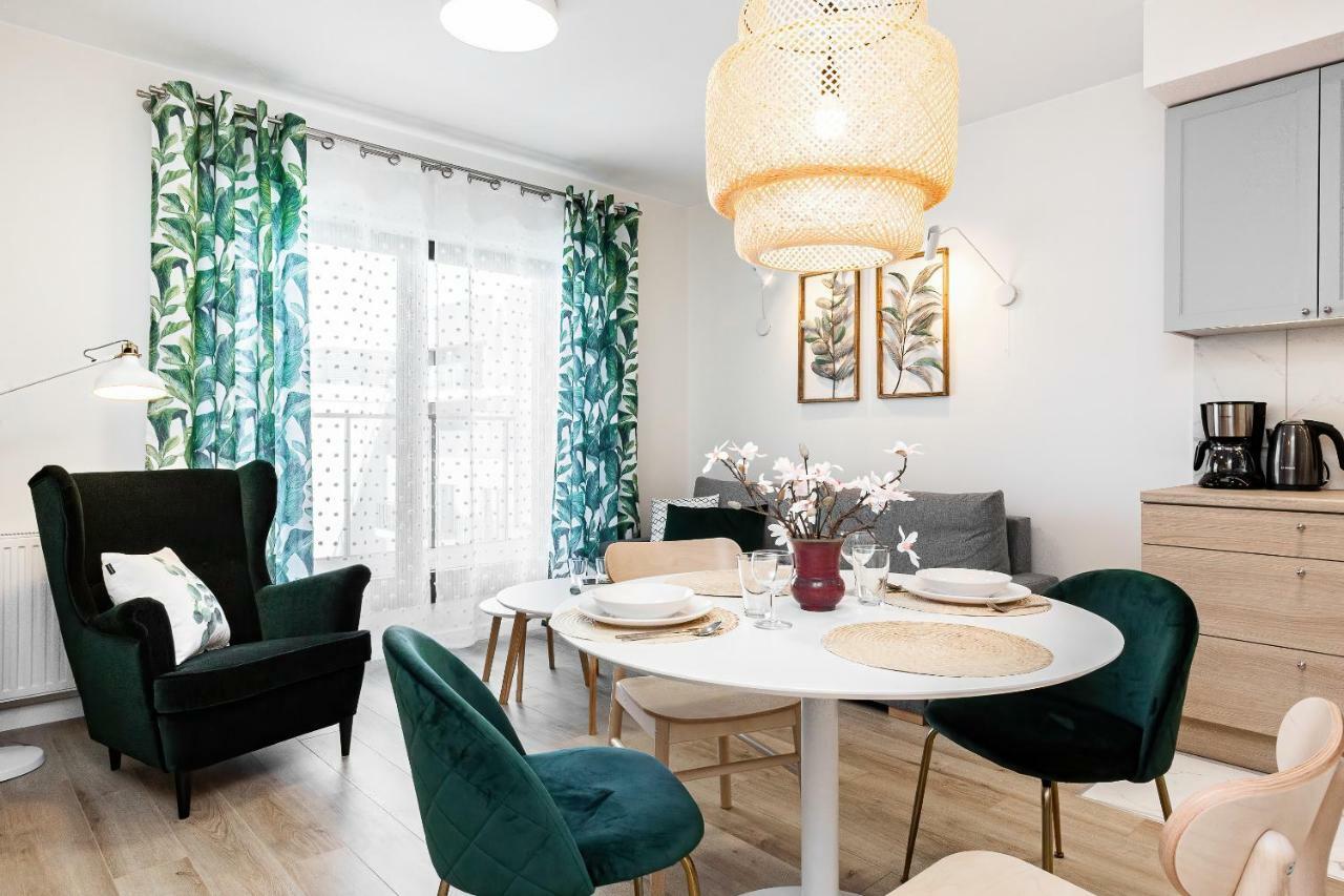 Apartment Walonska With Free Parking Wroclaw By Noclegi Renters 外观 照片